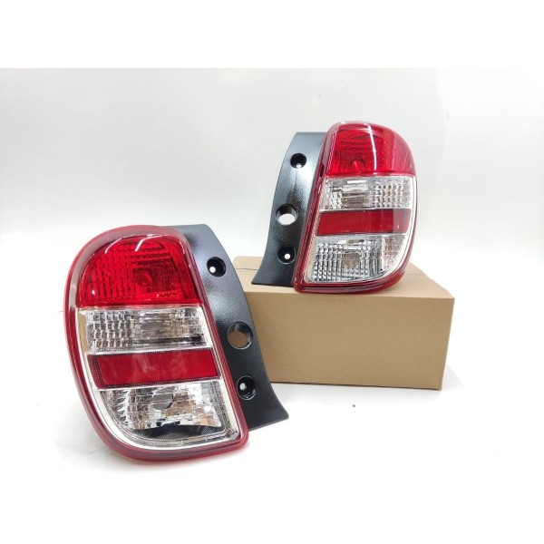 Par Lanterna March 2011 2012 2013 2014 Ambos Lados Vermelho