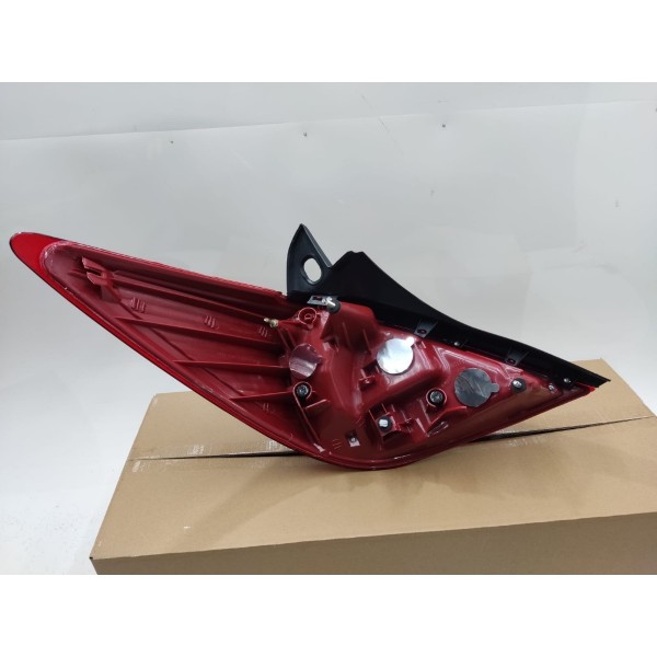 Par Lanterna Nissan Tiida Hatch 2009 2010 2011 2012 A 2015 Esquerdo