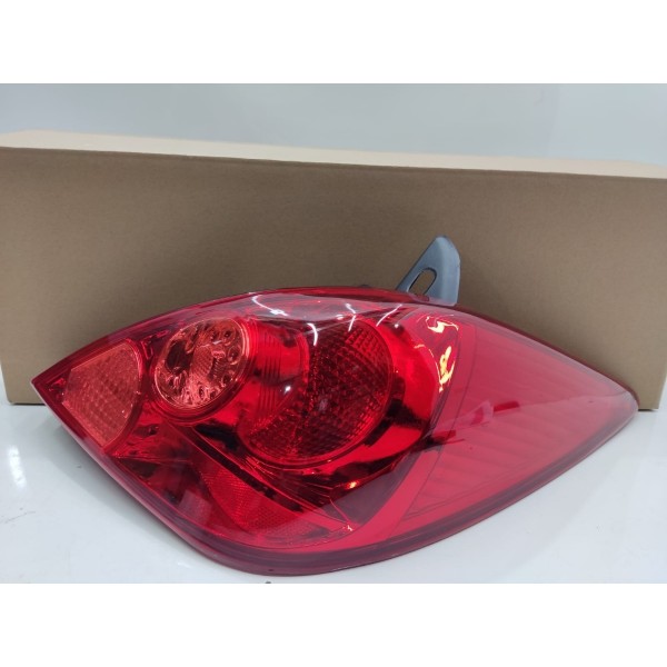 Par Lanterna Nissan Tiida Hatch 2009 2010 2011 2012 A 2015 Esquerdo