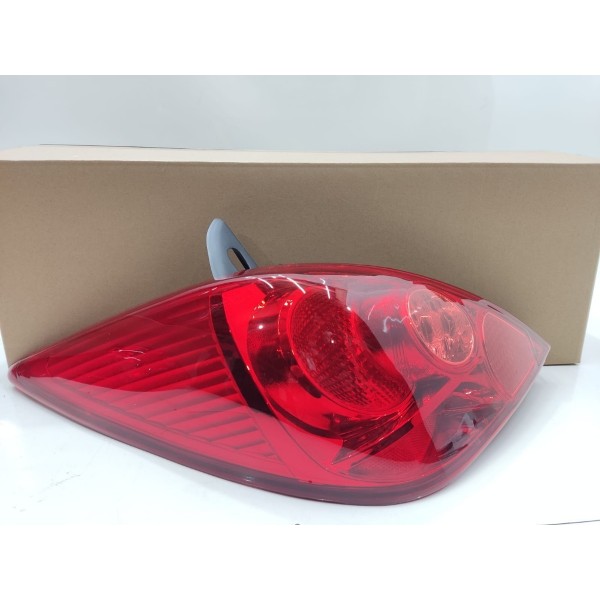 Par Lanterna Nissan Tiida Hatch 2009 2010 2011 2012 A 2015 Esquerdo