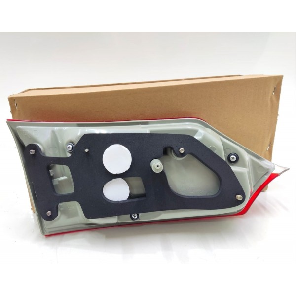 Par Lanterna Tampa Traseira Corolla 2014 2015 2016 2017  Direito Vermelho