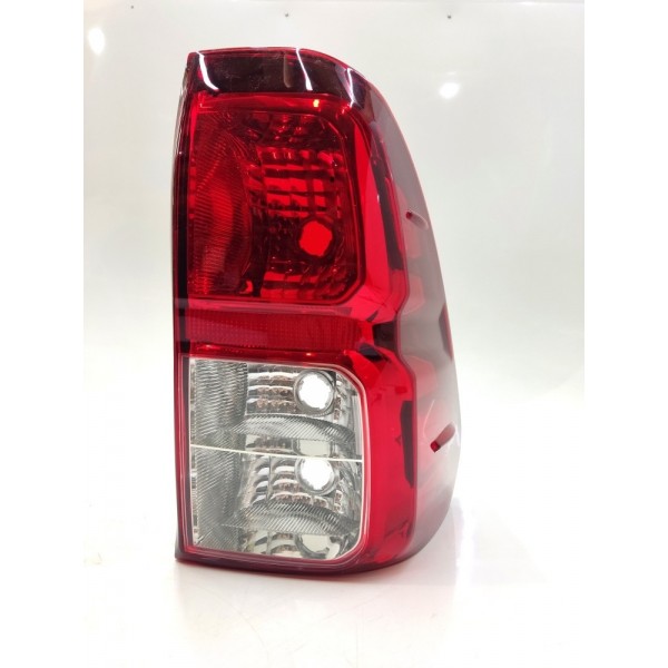 Lanterna Traseira Direita Toyota Hilux 2016 2017 2018 2019 Direito Vermelho