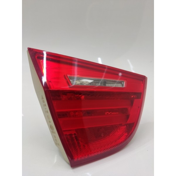 Lanterna Tampa Traseira Esquerdo Bmw 320i 2009 2010 A 2012  Esquerdo Vermelho