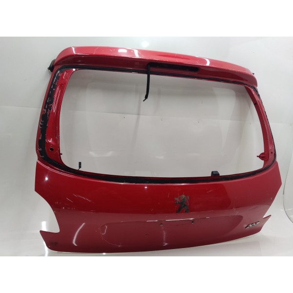 Tampa Traseira Peugeot  207 2003 2004 2005 2006 2007 A 2012  Vermelho