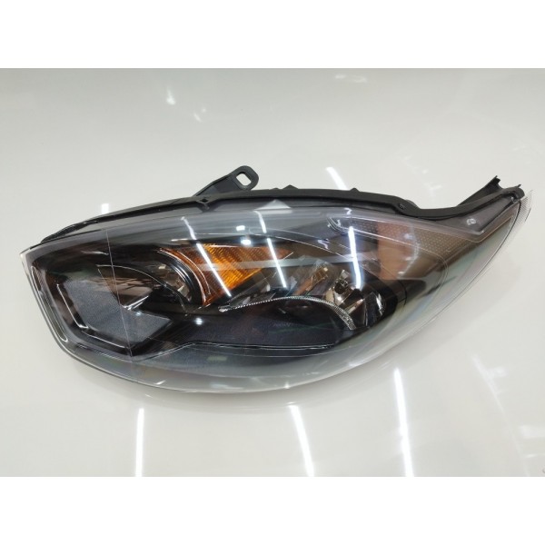 Farol Esquerdo Ford Fiesta 2012 2013 2014 Máscara Negra  Esquerdo