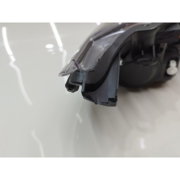 Farol Esquerdo Ford Fiesta 2012 2013 2014 Máscara Negra  Esquerdo