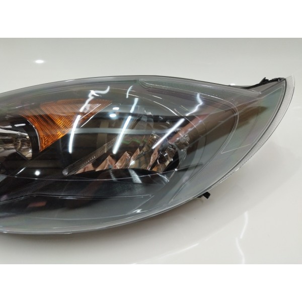 Farol Esquerdo Ford Fiesta 2012 2013 2014 Máscara Negra  Esquerdo