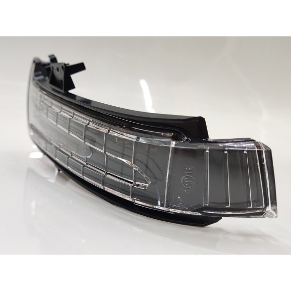 Pisca Retrovisor Esquerdo Mercedes C180 C200 2009  A 2014 M180 Preto Laranja