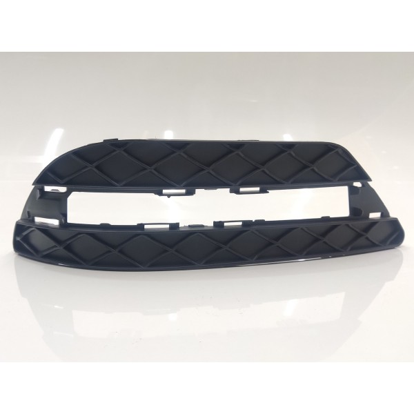 Grade Milha Drl Direito Mercedes C180 C200 C280 2011 A 2014 Preto Direito