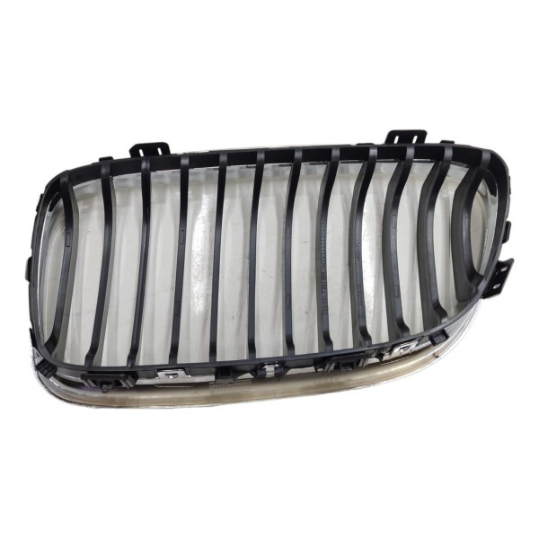 Grade Cromada Direita Parachoque Bmw 320i 328i 2009 A 2012 Cromado Brilhante