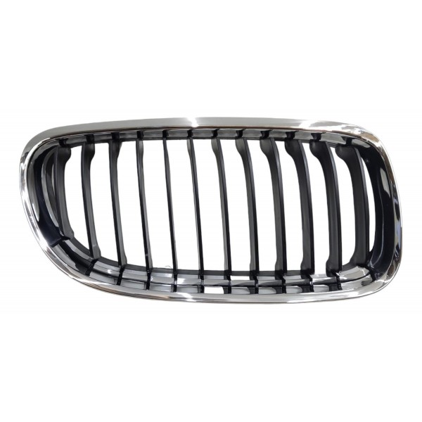Grade Cromada Direita Parachoque Bmw 320i 328i 2009 A 2012 Cromado Brilhante