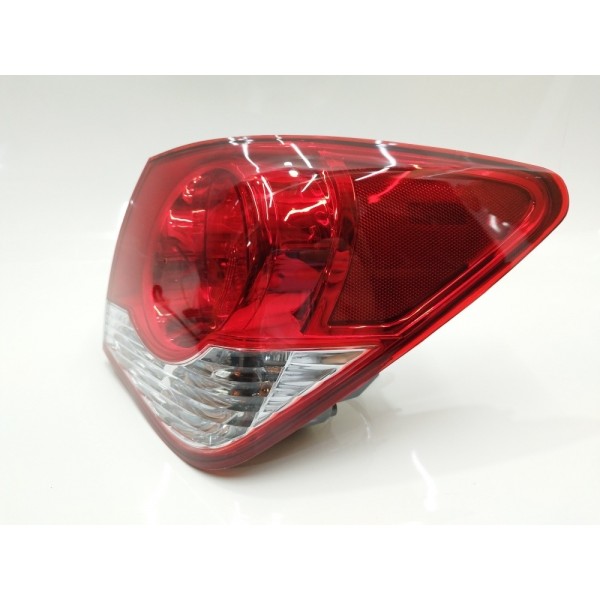 Lanterna Traseira Direita Cruze Sedan 2012 2013 2014 A 2016 Direito Vermelho