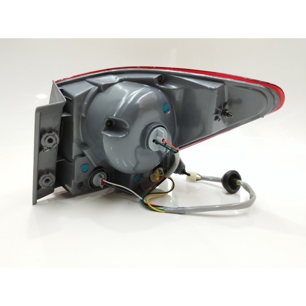 Lanterna Traseira Esquerda Cruze Sedan 2012 2013 2014 A 2016 Esquerdo Vermelho