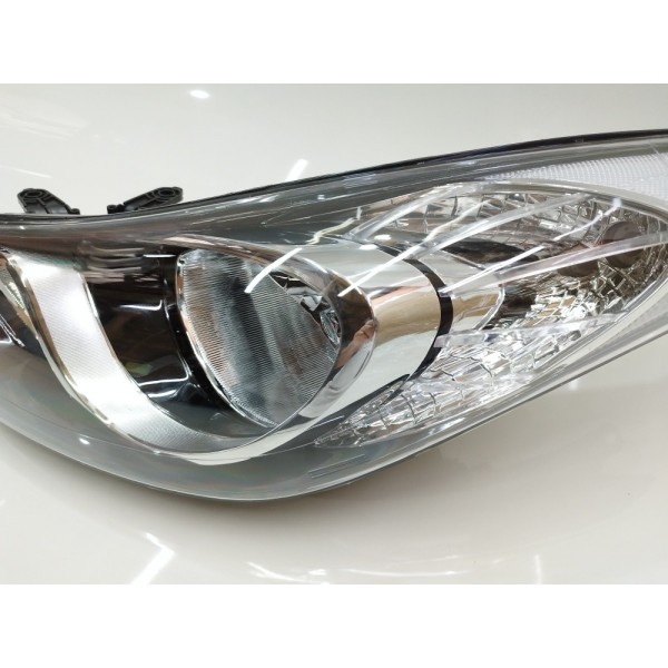 Farol Dianteiro Esquerdo Hyundai Elantra 2011 2012 2013 2014 Esquerdo