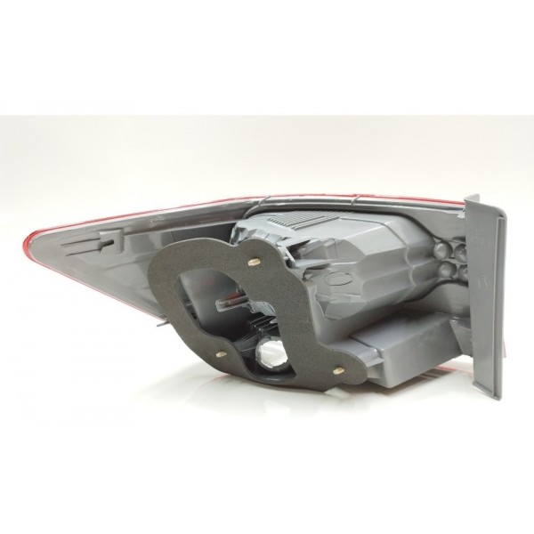 Lanterna Traseira Direita Kia Cerato 2009 2010 2011 2012  Direito Vermelho