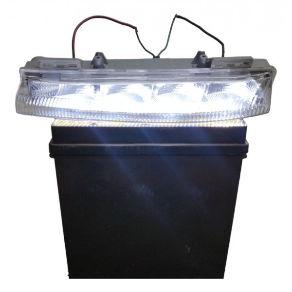 Farol Milha Drl Direito Mercedes C180 C200 2011 2012 2013