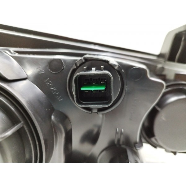 Farol Dianteiro Esquerdo Kia Cerato 2009 2010 2011 2012 2013 Esquerdo