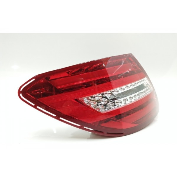 Par Lanterna Mercedes C180 C200 C280 2011 2012 2013 W204 Led Esquerdo Vermelho