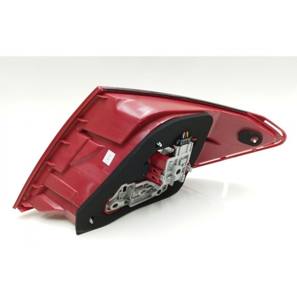 Lanterna Mercedes C180 C200 C250 Esquerda Led 2012 2013 2014 Esquerdo Vermelho