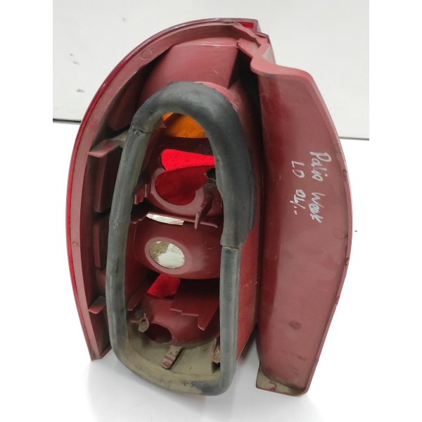 Lanterna Traseira Direita Fiat Palio Weekend 2001 A 2006 Direito/passageiro Vermelho