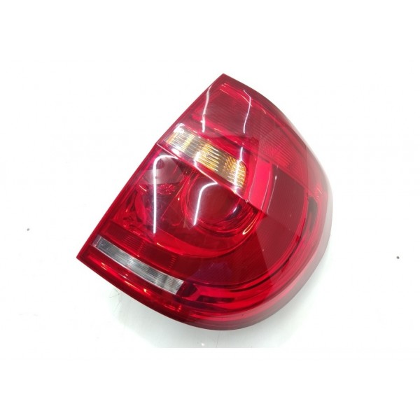 Lanterna Traseira Direita Volkswagen Fox 2011 2012 A 2015