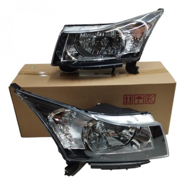 Par Farol Cruze 2011 2012 2013 2014 Máscara Negra