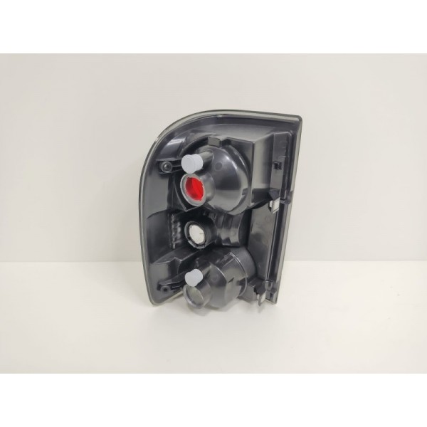 Lanterna Ford Ranger Direita 2005 2006 2007 2008 2009  Direito Preta