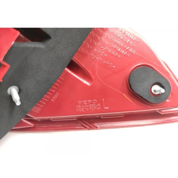 Par Lanterna C180 C200 C250 2011 2012 103 2014 C/led (depo) Esquerdo Vermelho