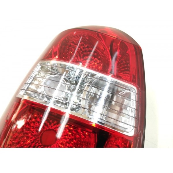Lanterna Traseira Esquerda Tucson 2004 A 2010 Esquerdo Vermelho