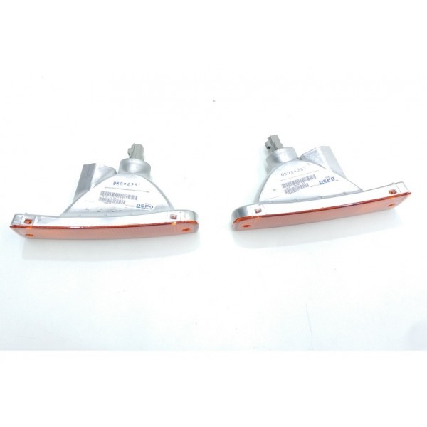 Par Refletor Parachoque Traseiro Hilux 1993 1994 1995 4x2  Prateado