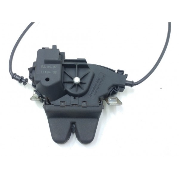 Fechadura Tampa Traseira Porta Malas C180 C200 2007 A 2014