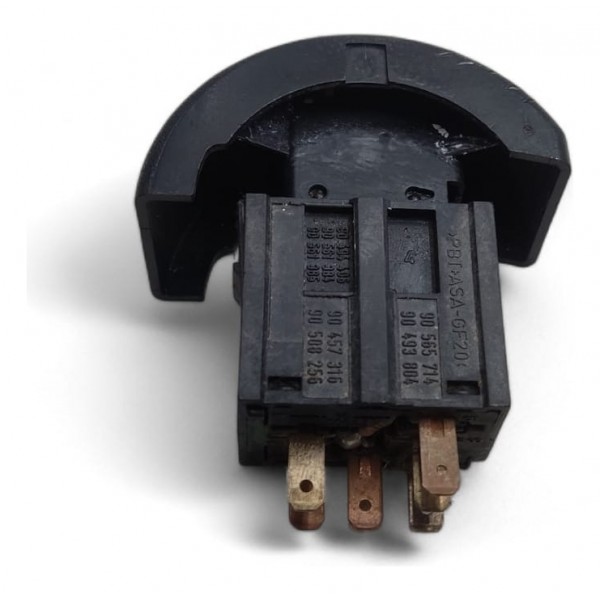 Botão Pisca Alerta Segurança Chevrolet Astra 1999 A 2012 Vermelho