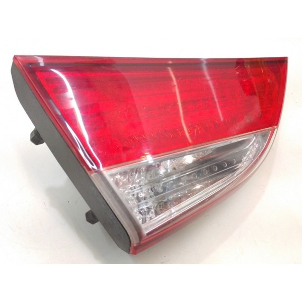 Lanterna Tampa Traseira Esquerda Hyundai Elantra 2011 A 2016 Esquerdo