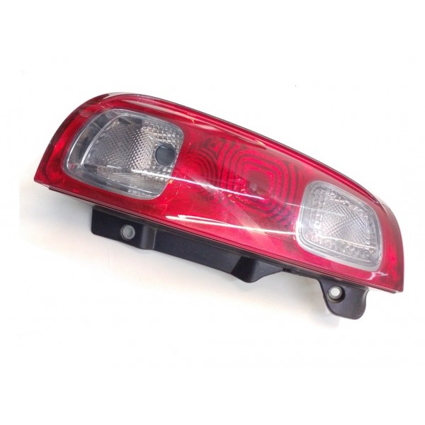 Lanterna Traseira Esquerda Fiat Uno Vivace 2011 A 2016 Fumê  Esquerdo