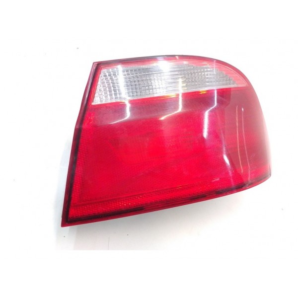 Lanterna Traseira Direita Voyage G6 2012 A 2016 Bicolor  Direito