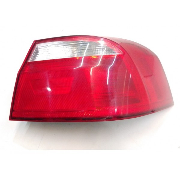 Lanterna Traseira Direita Voyage G6 2012 A 2016 Bicolor
