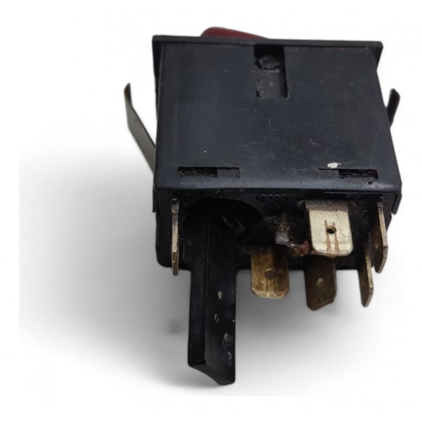 Botão Pisca Alerta Segurança Gol Parati Saveiro 1984 A 1995 Vermelho