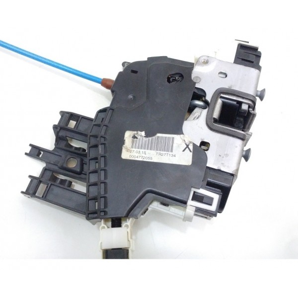 Fechadura Porta Dianteira Direita Mercedes Gla 200 2015