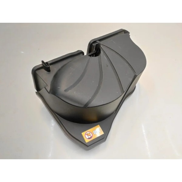 Acabamento Moldura Superior Frontal Esquerdo C180 C200