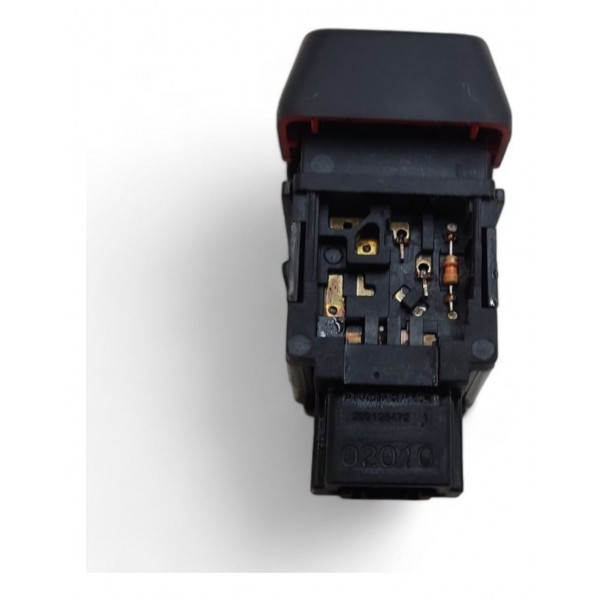 Botão Alerta Segurança Nissan Kicks 2017 2018 2019 2020 Preto