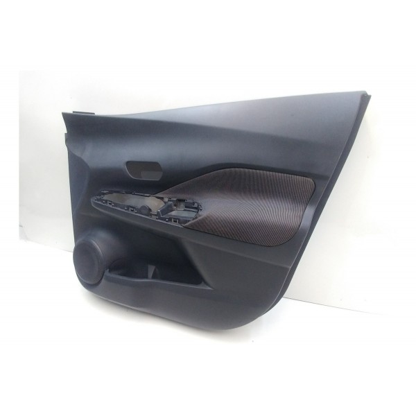 Forro De Porta Dianteiro Direito Nissan Kicks 2018