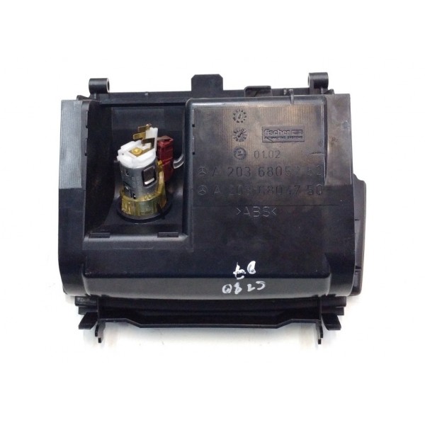 Cinzeiro Console Central A2036805250  C180 W204 2003 A 2007