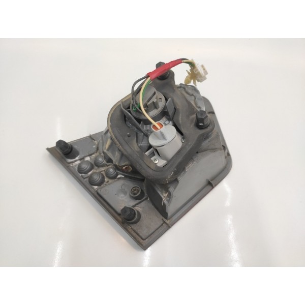 Lanterna Tampa Direita Kia Cerato 2009 2010 2011 2012 2013