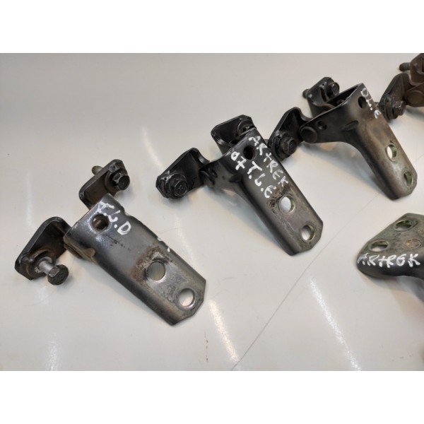 Jogo Dobradiça Porta Mitsubishi Airtrek 2003 A 2009