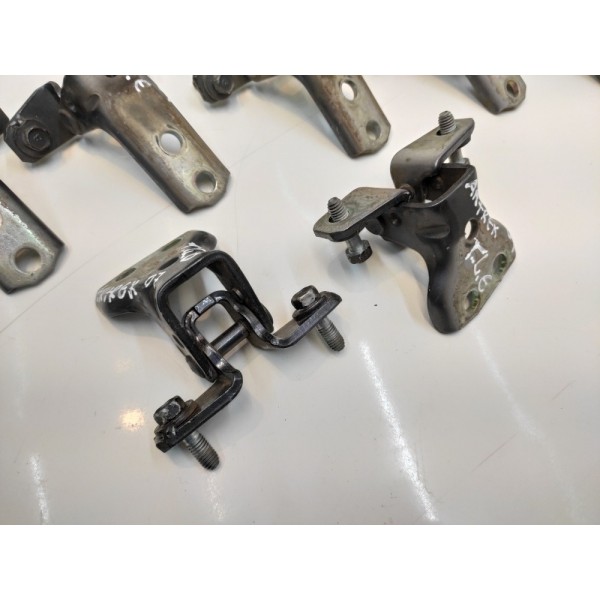 Jogo Dobradiça Porta Mitsubishi Airtrek 2003 A 2009