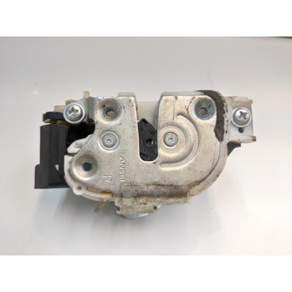 Fechadura Porta Traseira Direita Airtrek 2003 A 2009