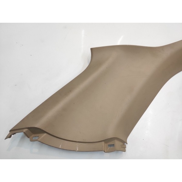 Acabamento Coluna Traseira Esquerda Captiva 2009 2010 Bege