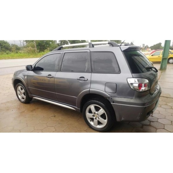 Moldura Traseira Lado Direito Mitsubishi Airtrek