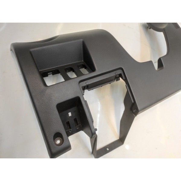 Moldura Acabamento Inferior Coluna Airtrek 2004 A 2009