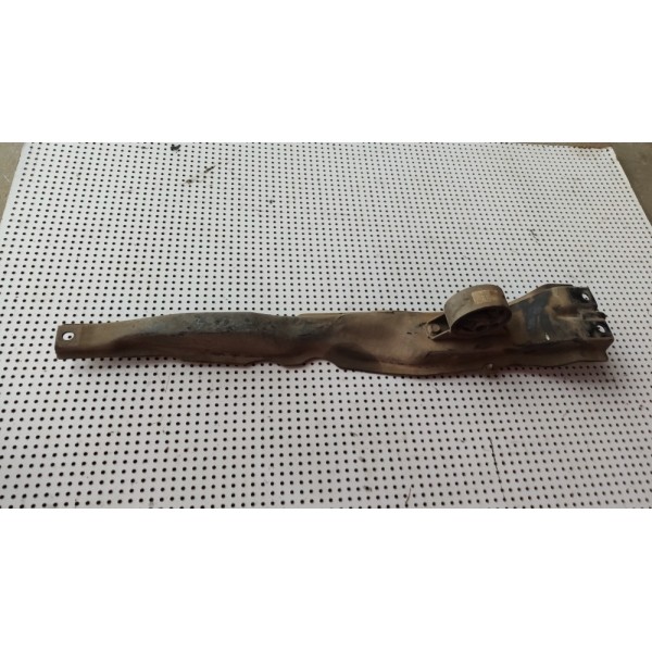 Travessa Inferior Do Motor E Câmbio Mitsubishi Airtrek 4x4